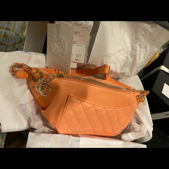 Chanel Belt bag 2019 - Picture 3 of 8